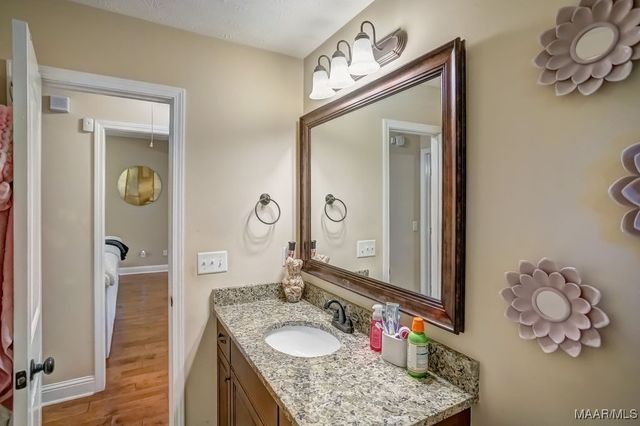 119 SERENE Lane, Wetumpka, AL 36093