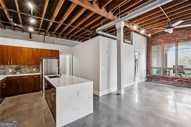 319 Atlanta Street SE 404, Marietta, GA 30060