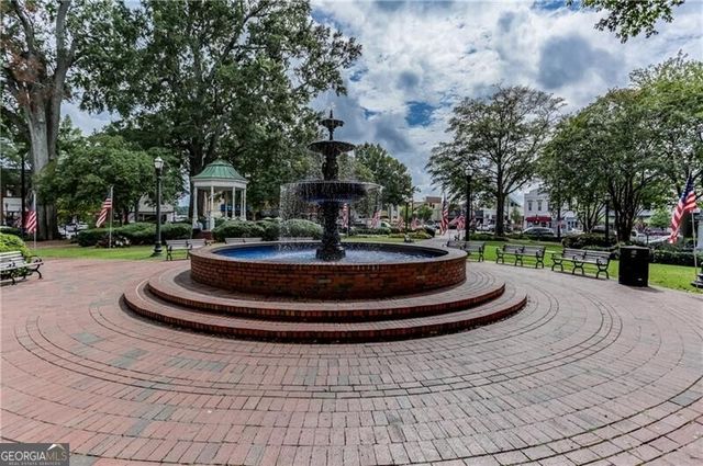 319 Atlanta Street SE 404, Marietta, GA 30060