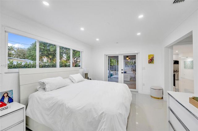 8501 SW 142nd St, Palmetto Bay, FL 33158