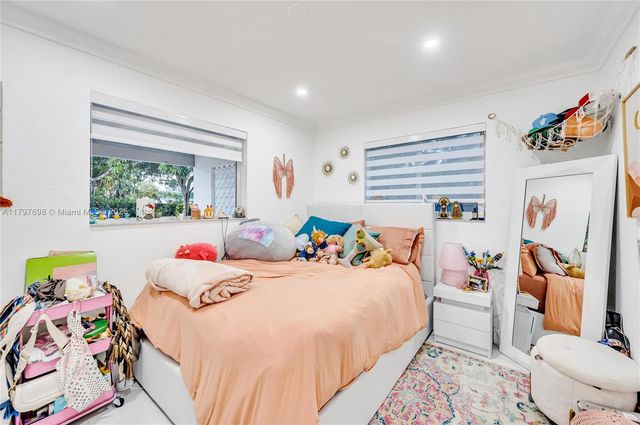 8501 SW 142nd St, Palmetto Bay, FL 33158