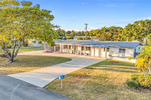 8501 SW 142nd St, Palmetto Bay, FL 33158