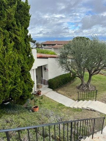 5 Cypress Way, Rolling Hills Estates, CA 90274