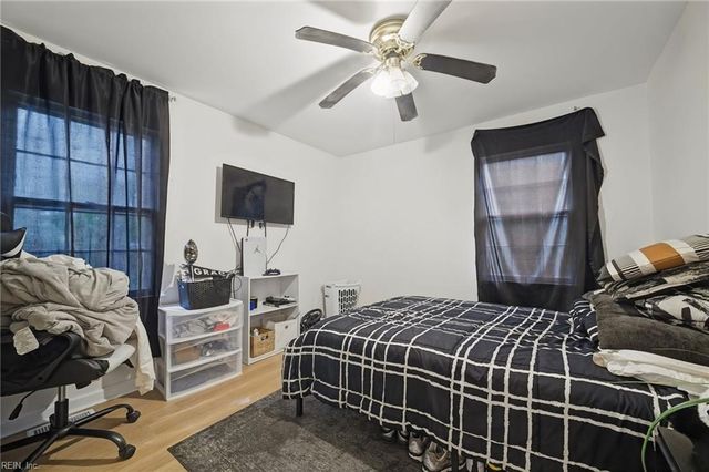 13 Darlene LN, Newport News, VA 23608