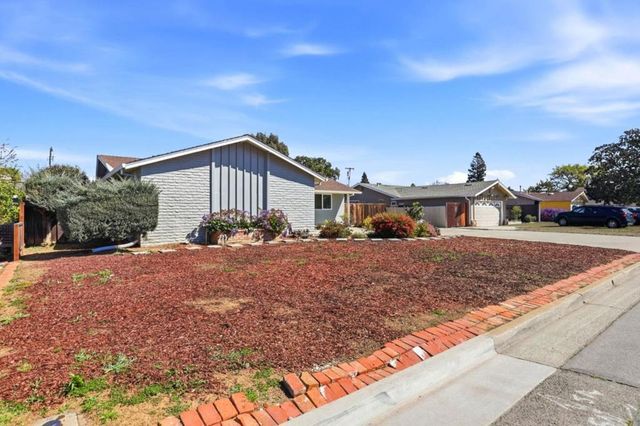 15340 La Alameda Drive, Morgan Hill, CA 95037