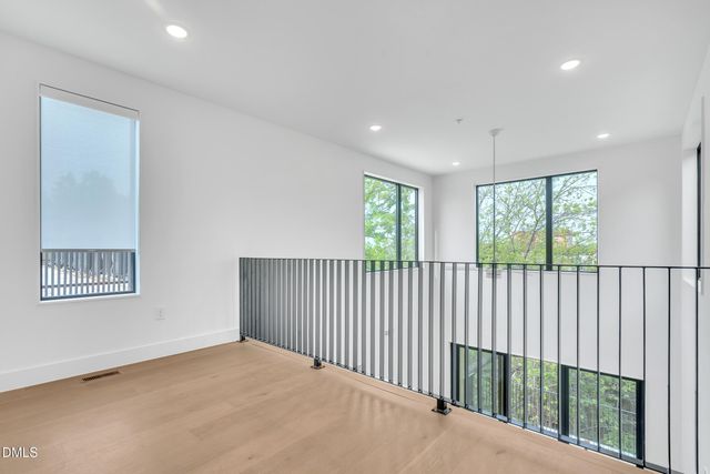 29 Enterprise Street 309, Raleigh, NC 27607