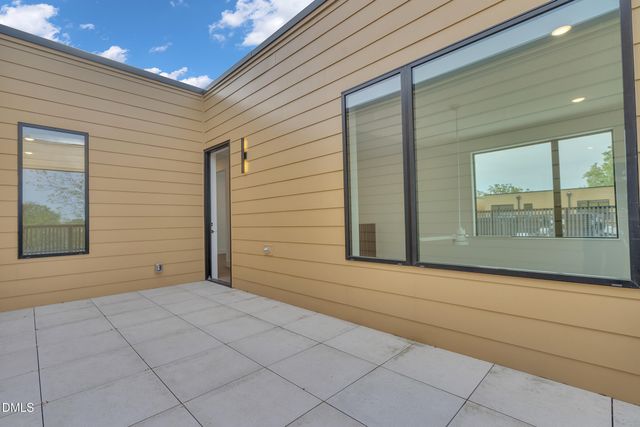 29 Enterprise Street 309, Raleigh, NC 27607