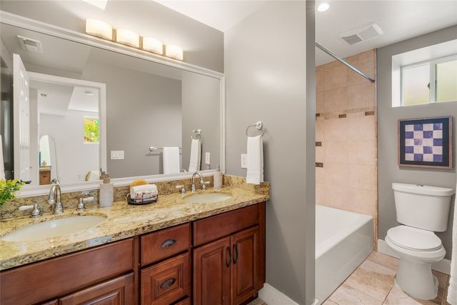 1543 15th Avenue S, Seattle, WA 98144