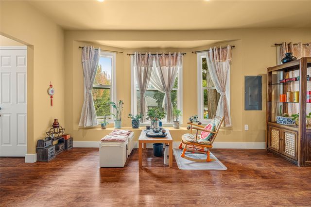 1543 15th Avenue S, Seattle, WA 98144