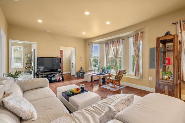 1543 15th Avenue S, Seattle, WA 98144