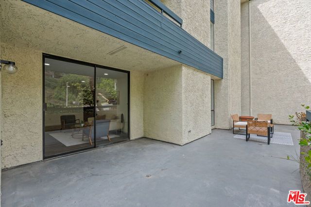 4041 Via Marisol 105, Los Angeles, CA 90042