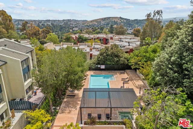 4041 Via Marisol 105, Los Angeles, CA 90042