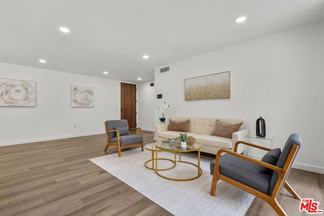 4041 Via Marisol 105, Los Angeles, CA 90042