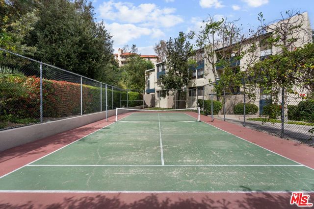 4041 Via Marisol 105, Los Angeles, CA 90042