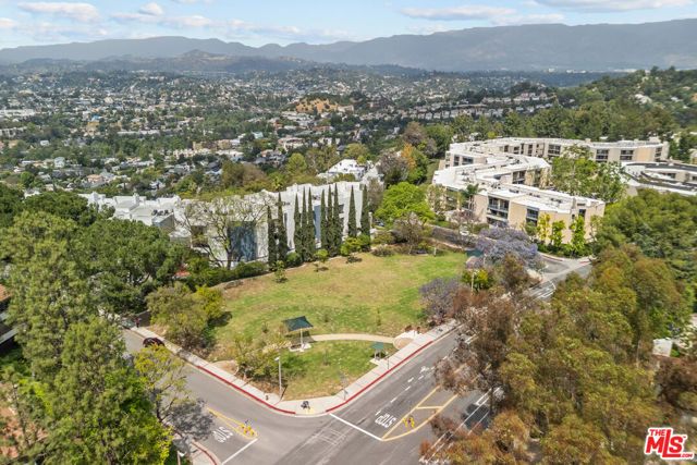 4041 Via Marisol 105, Los Angeles, CA 90042