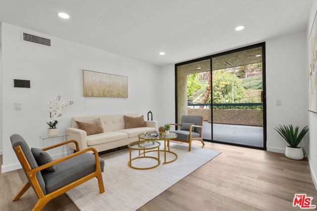 4041 Via Marisol 105, Los Angeles, CA 90042