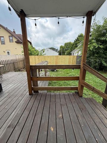 831 WINNEBAGO AVENUE, Oshkosh, WI 54901