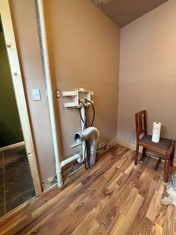 831 WINNEBAGO AVENUE, Oshkosh, WI 54901
