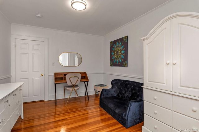 238 Burtis Avenue, Rockville Centre, NY 11570
