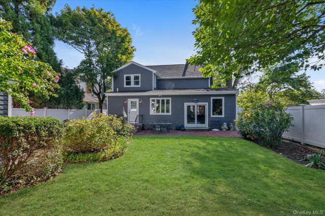 238 Burtis Avenue, Rockville Centre, NY 11570