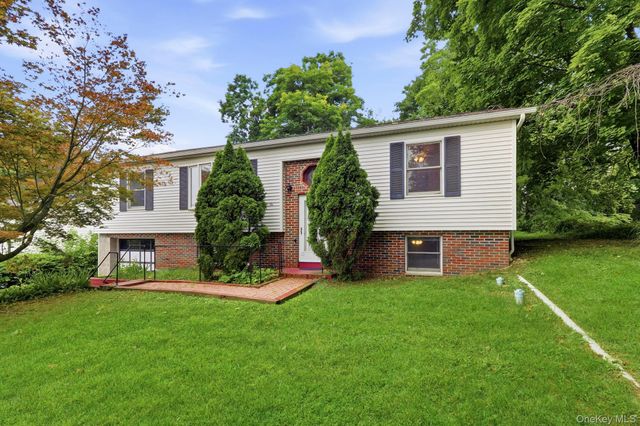 86 Spackenkill Road, Poughkeepsie, NY 12603