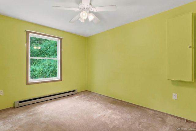 86 Spackenkill Road, Poughkeepsie, NY 12603