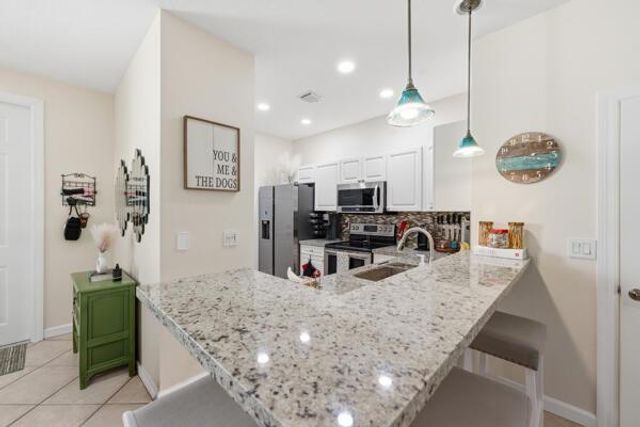 824 SE 4th Court, Deerfield Beach, FL 33441