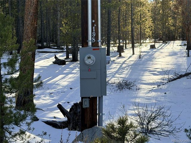 198 Juniper Dr, Twin Lakes, CO 81251