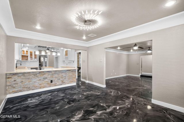 2515 MEMPHIS Avenue, El Paso, TX 79930