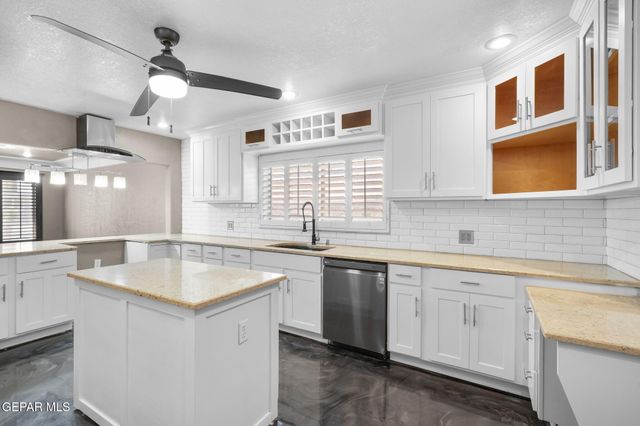 2515 MEMPHIS Avenue, El Paso, TX 79930