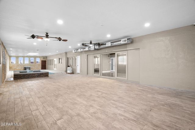 2515 MEMPHIS Avenue, El Paso, TX 79930