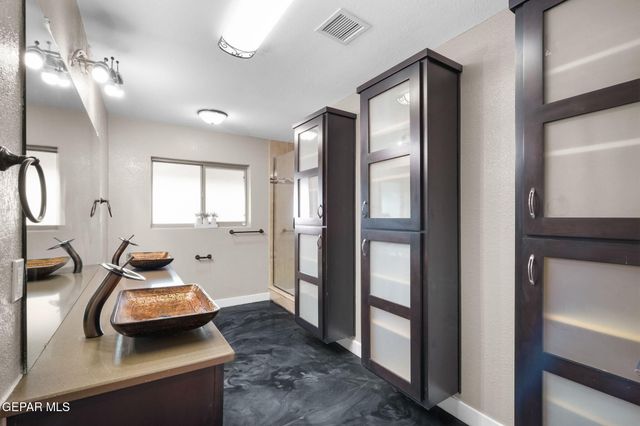 2515 MEMPHIS Avenue, El Paso, TX 79930