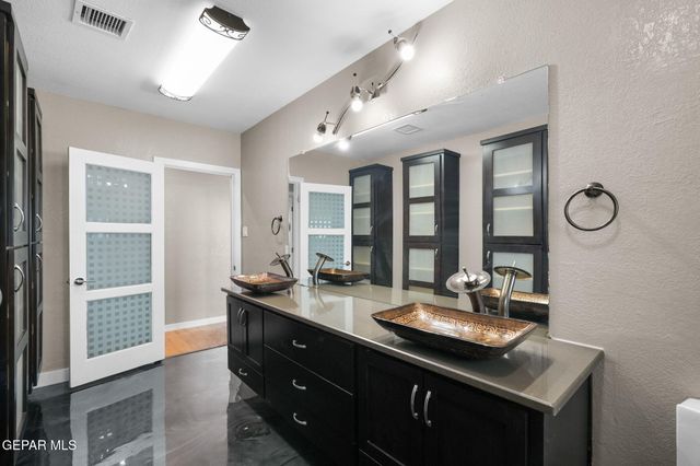 2515 MEMPHIS Avenue, El Paso, TX 79930