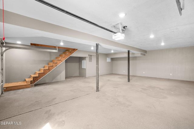 2515 MEMPHIS Avenue, El Paso, TX 79930