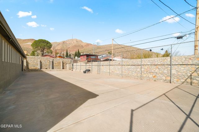 2515 MEMPHIS Avenue, El Paso, TX 79930