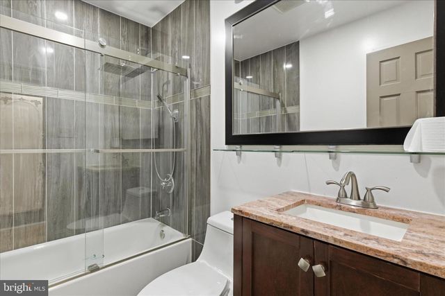 5515 WESTCLIFF CT, Burke, VA 22015