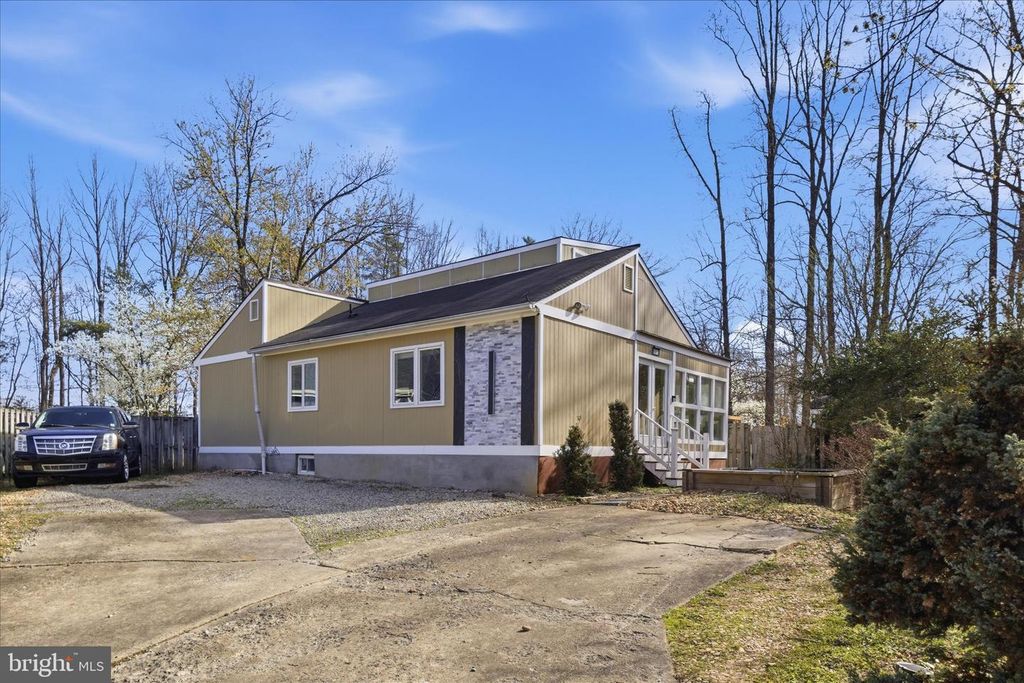 5515 WESTCLIFF CT, Burke, VA 22015