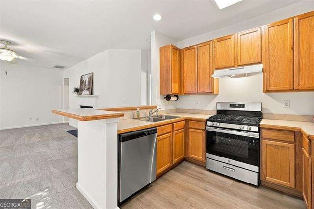 1657 Donovans Pass NW, Kennesaw, GA 30152