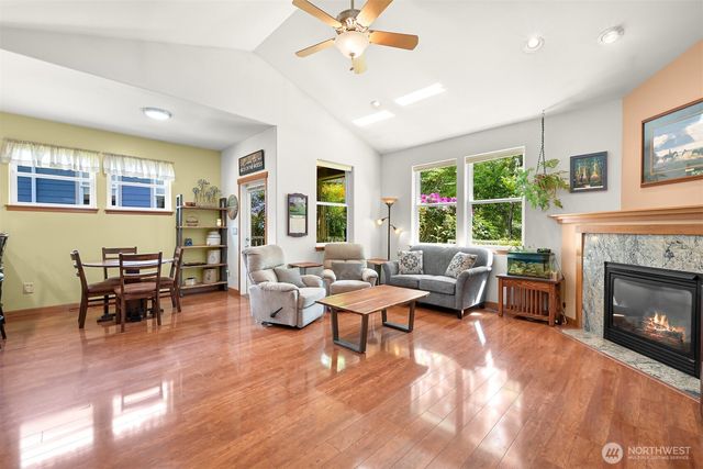 1759 Grand Avenue, Mount Vernon, WA 98274