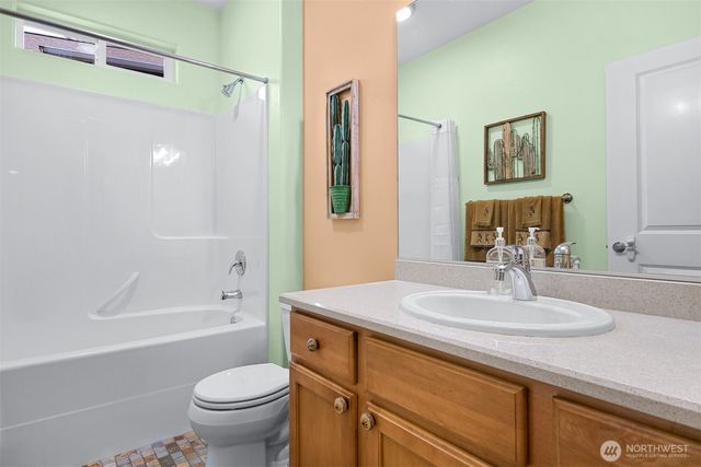 1759 Grand Avenue, Mount Vernon, WA 98274