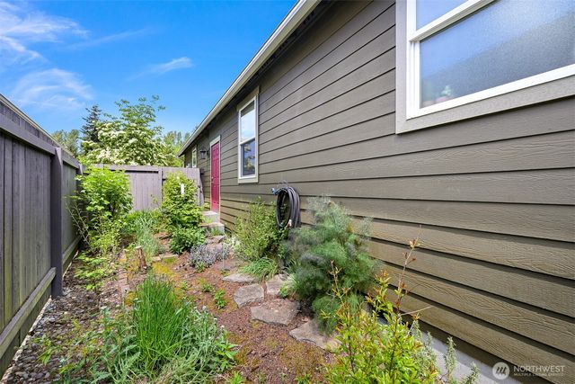 1759 Grand Avenue, Mount Vernon, WA 98274