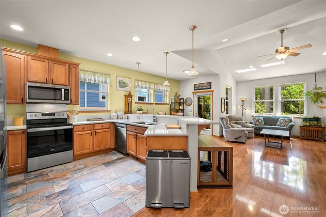1759 Grand Avenue, Mount Vernon, WA 98274