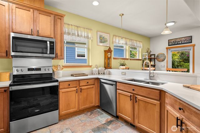1759 Grand Avenue, Mount Vernon, WA 98274