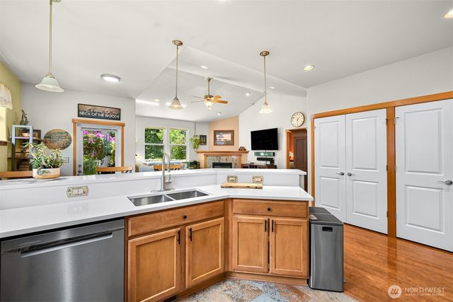 1759 Grand Avenue, Mount Vernon, WA 98274