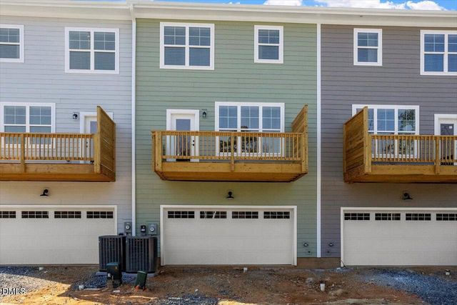 2282 Apex Peakway, Apex, NC 27502