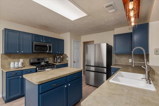 6610 Woodland Oaks, Magnolia, TX 77354