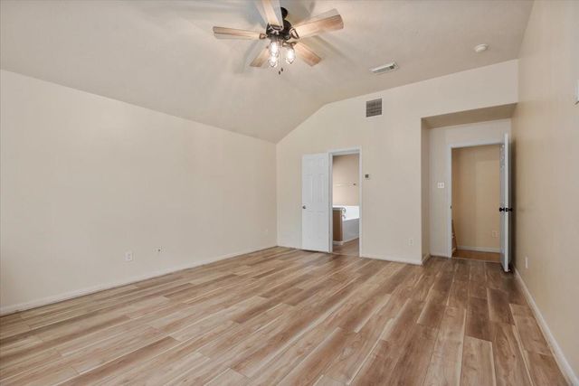 6610 Woodland Oaks, Magnolia, TX 77354