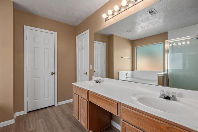 6610 Woodland Oaks, Magnolia, TX 77354