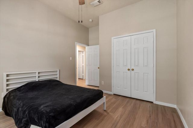 6610 Woodland Oaks, Magnolia, TX 77354