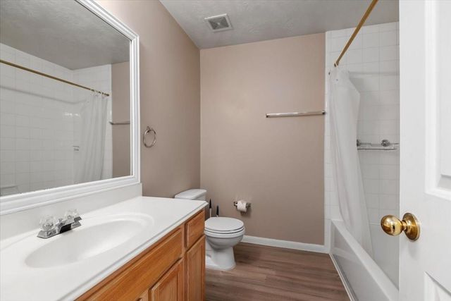 6610 Woodland Oaks, Magnolia, TX 77354